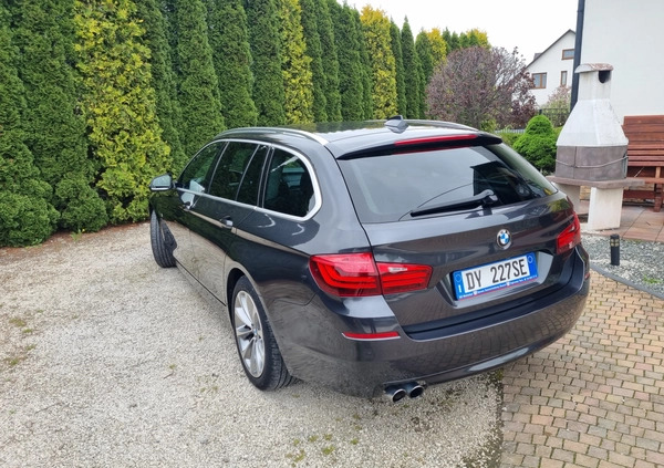 BMW Seria 5 cena 53700 przebieg: 285000, rok produkcji 2015 z Ciechocinek małe 781